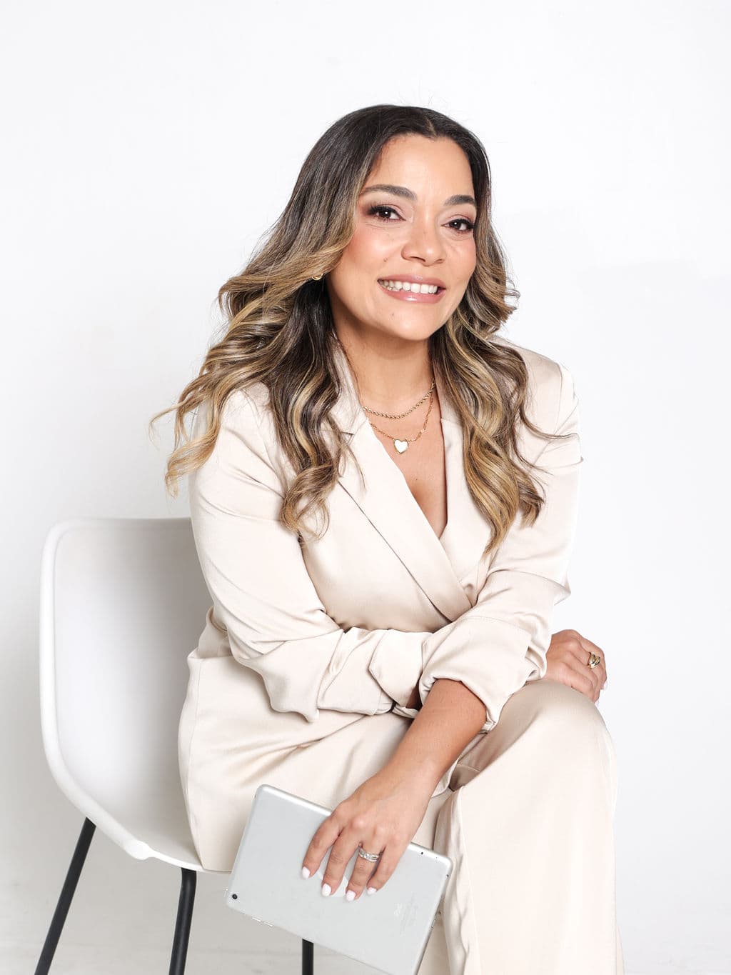 Anji Santiago — educadora de inteligencia artificial